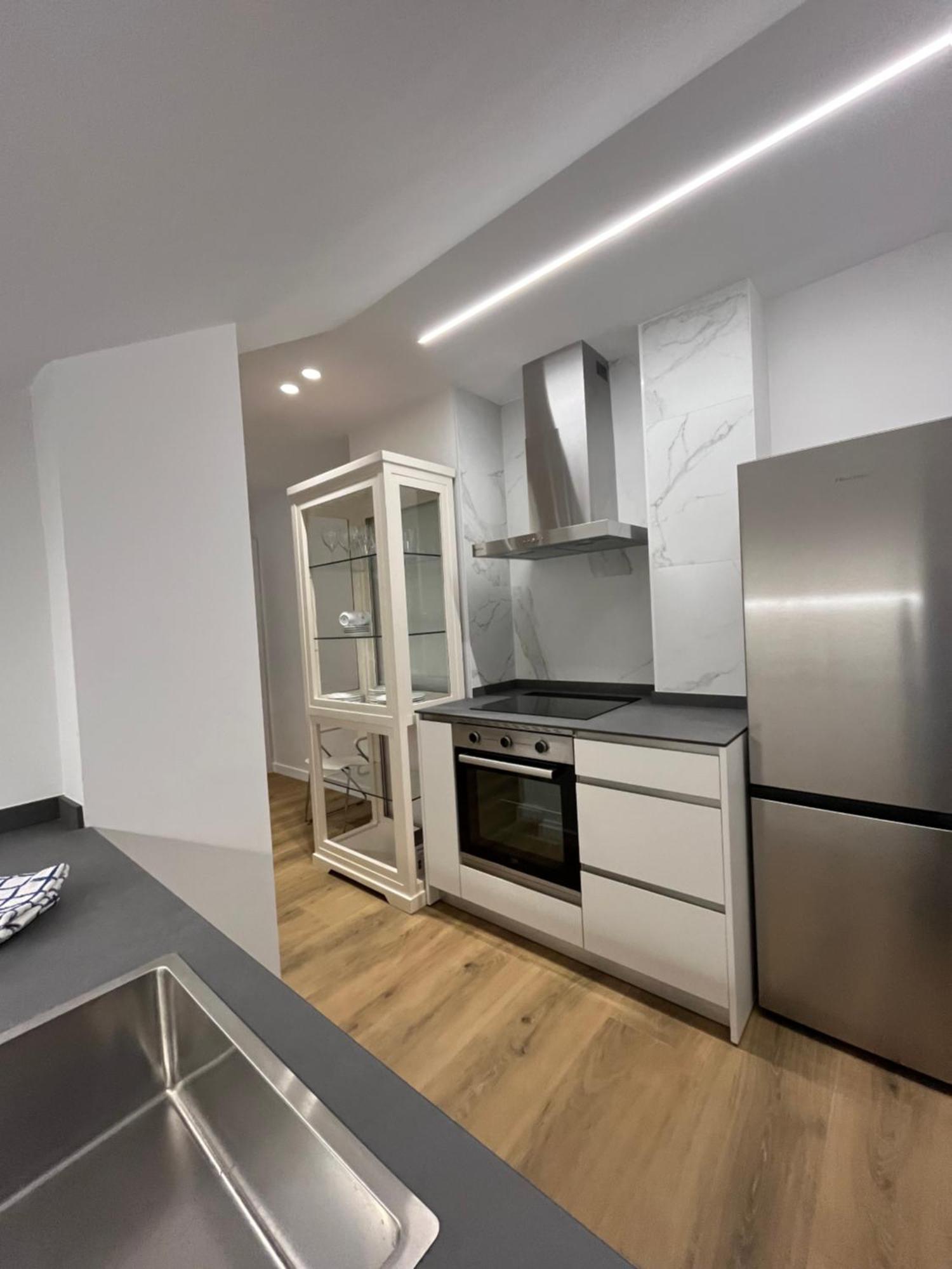 Maitea Apartment Ирун Екстериор снимка